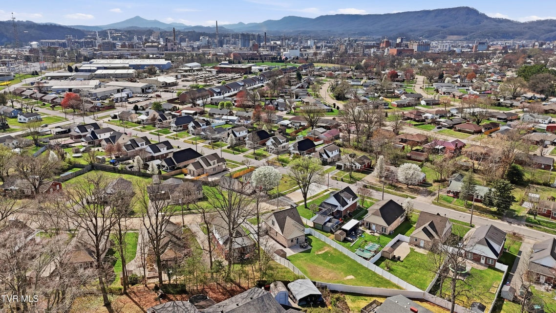 Photo #26: 2208 Hiwassee Drive