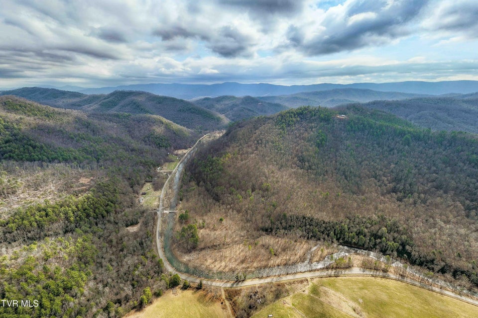 Photo #7: 9613 Roan Creek Road