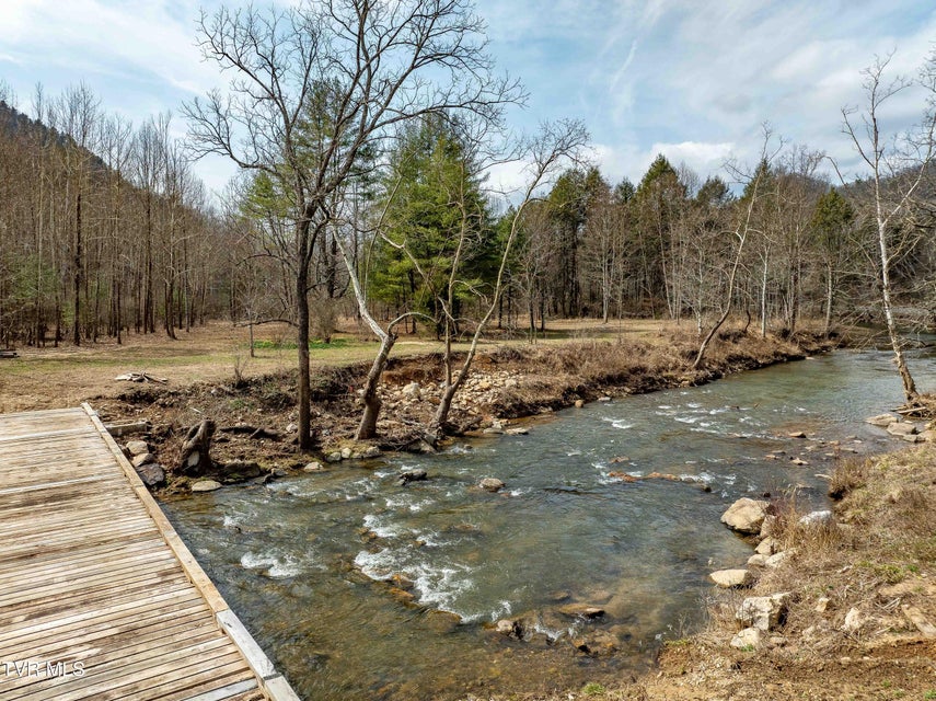 Photo #14: 9613 Roan Creek Road