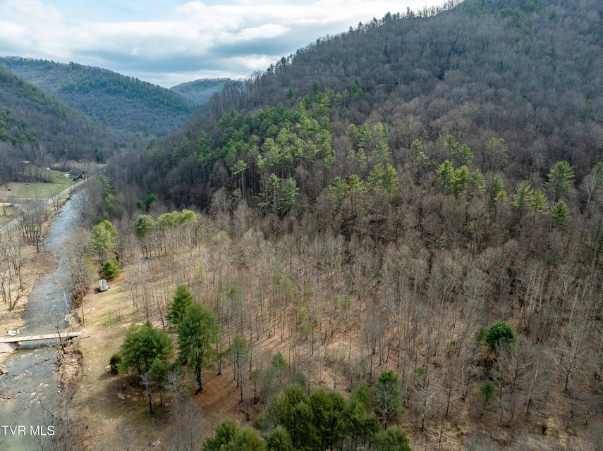 Photo #22: 9613 Roan Creek Road