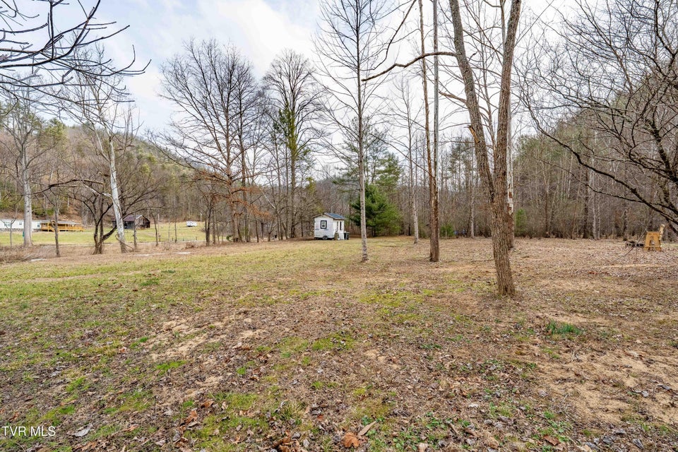 Photo #59: 9613 Roan Creek Road