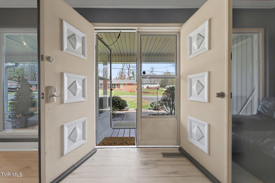 Photo #10: 312 Hope Road