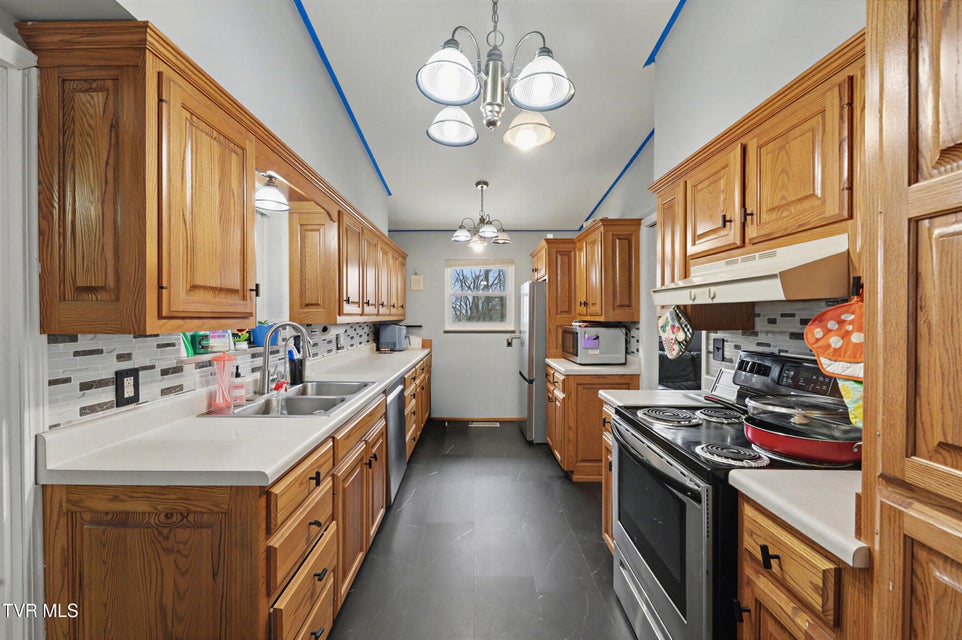 Photo #14: 312 Hope Road