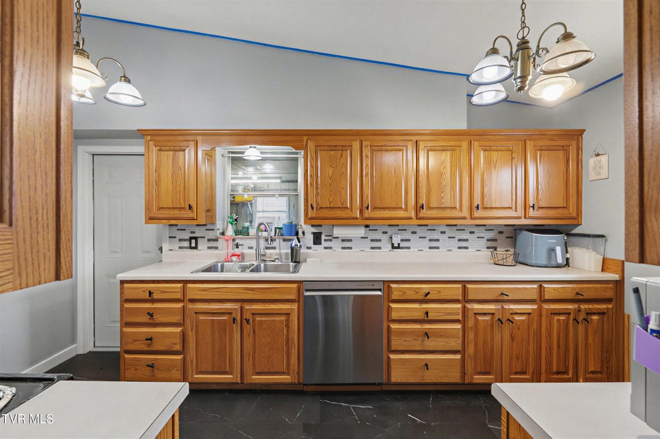 Photo #15: 312 Hope Road