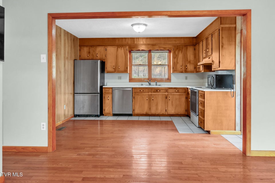 Photo #9: 471 Seneker Lane