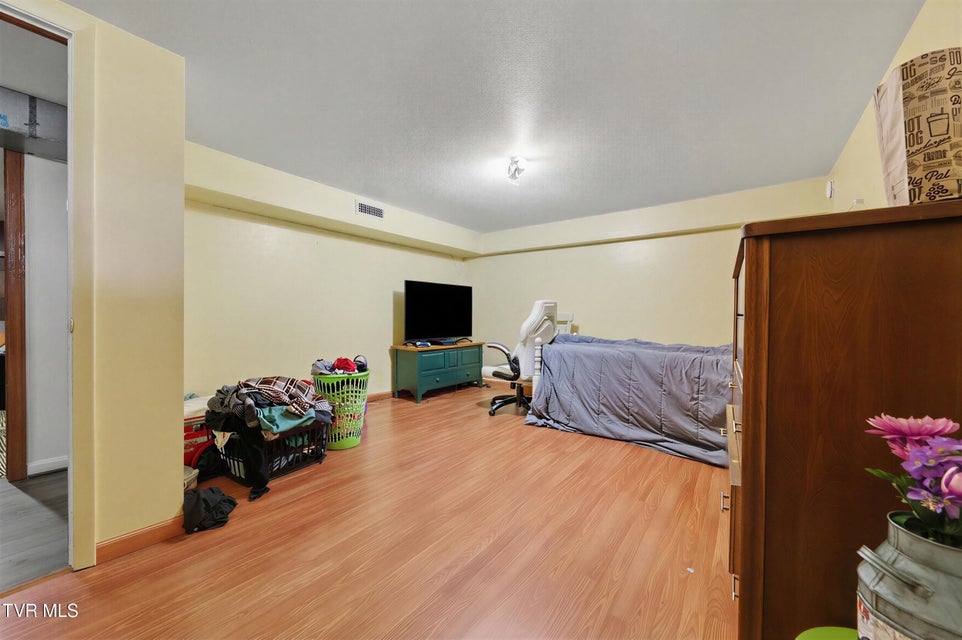 Photo #33: 312 Hope Road