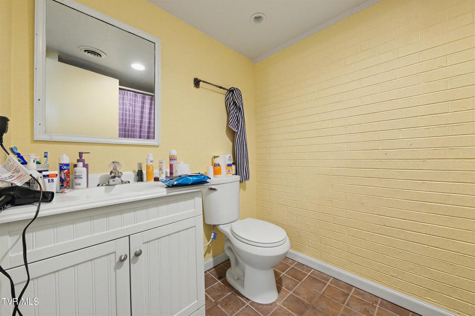 Photo #34: 312 Hope Road