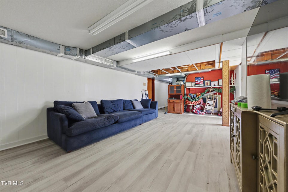 Photo #37: 312 Hope Road