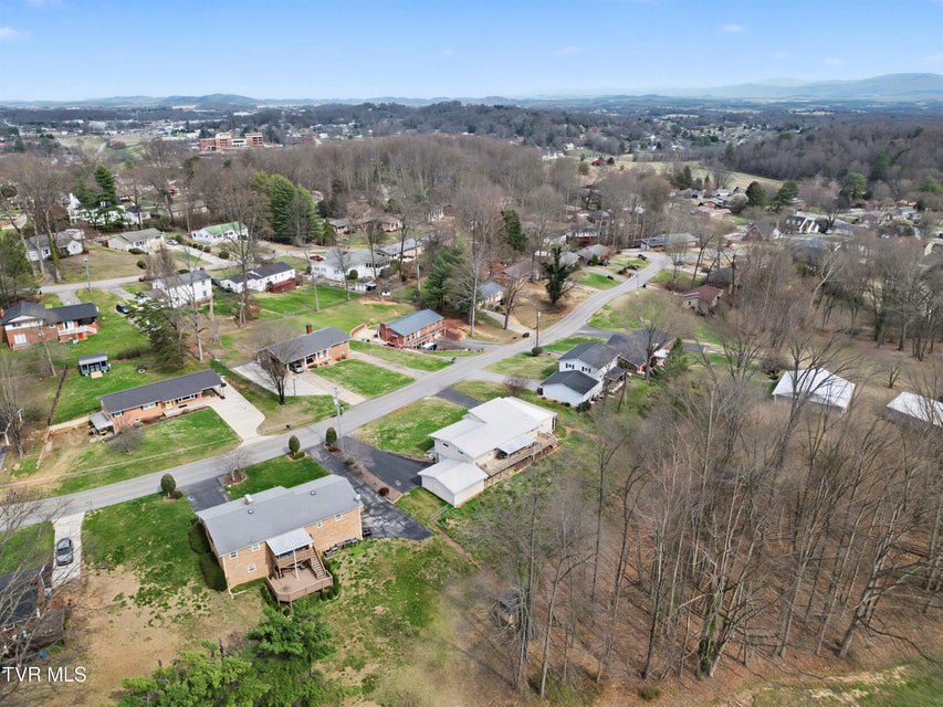 Photo #50: 312 Hope Road