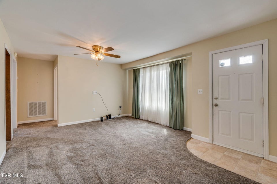 Photo #5: 241 Fontana Street