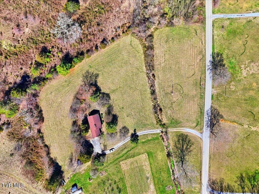 Photo #33: 541 Big Springs Drive