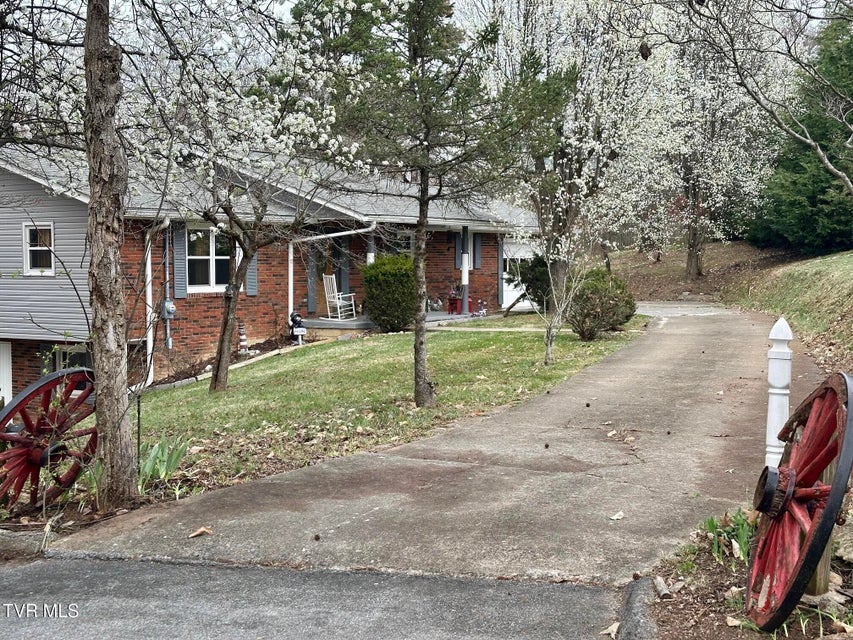 Photo #43: 118 Bright Ridge Court