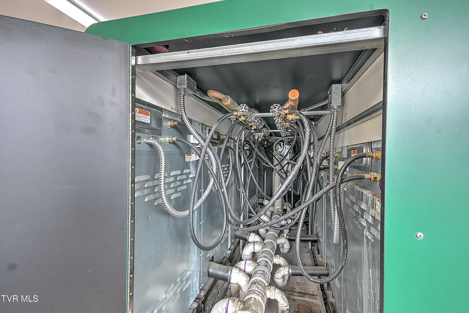 Photo #21: 245 Gate City Highway