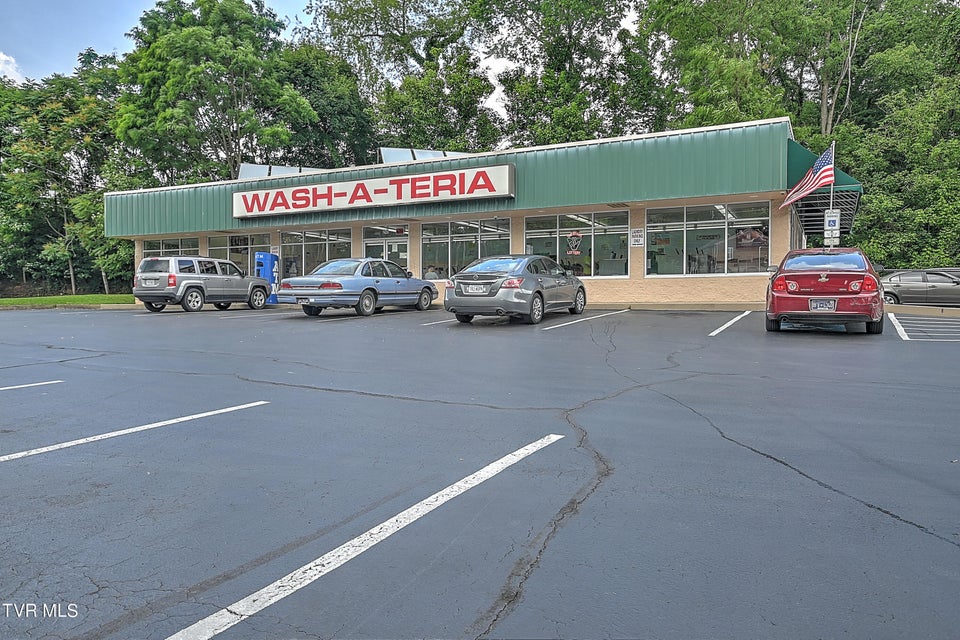 Photo #27: 245 Gate City Highway