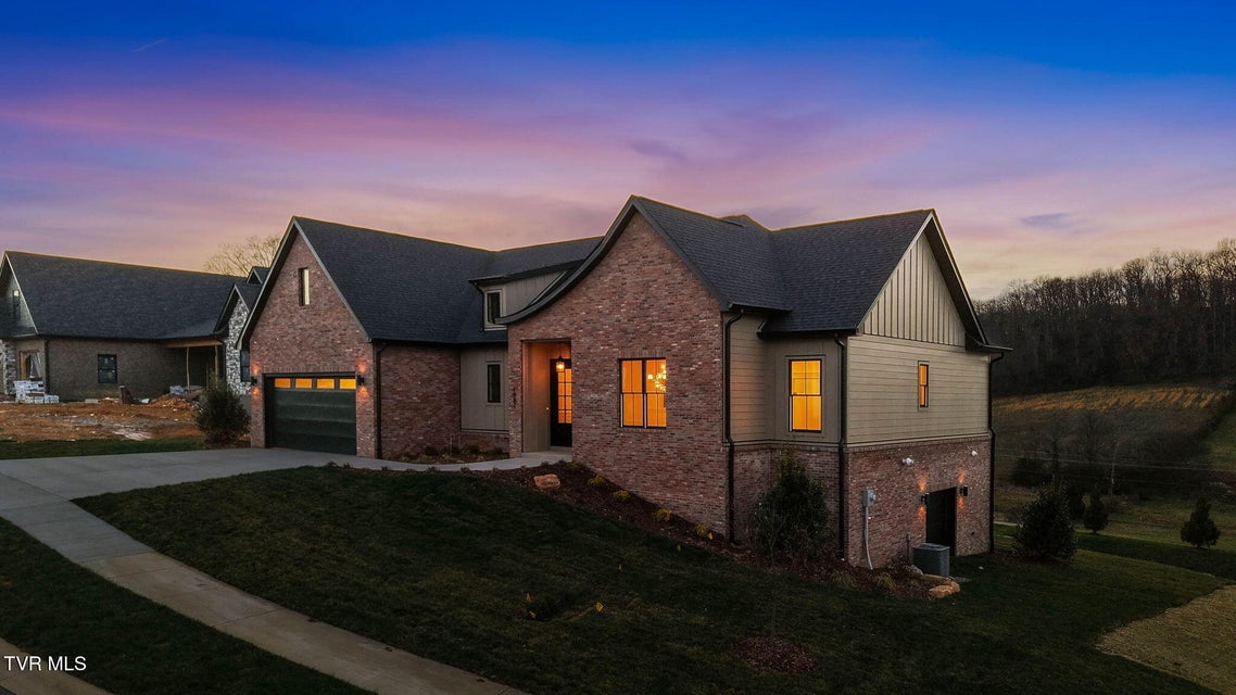 Photo #3: 1082 Brumit 