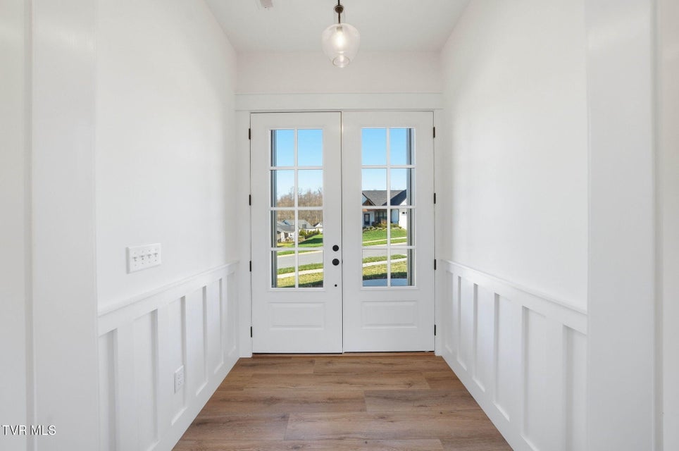 Photo #4: 1082 Brumit 