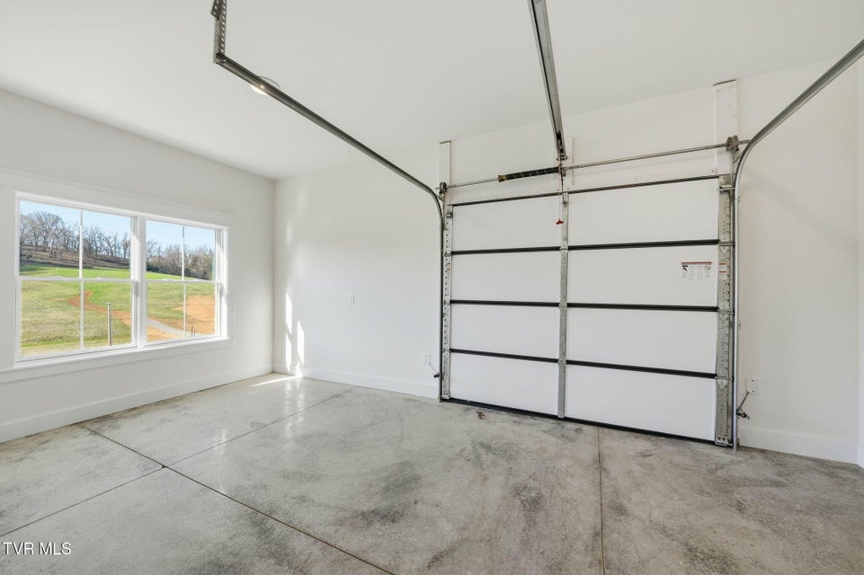 Photo #55: 1082 Brumit 