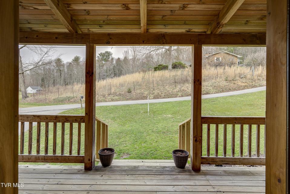 Photo #5: 522 Deer Haven Road