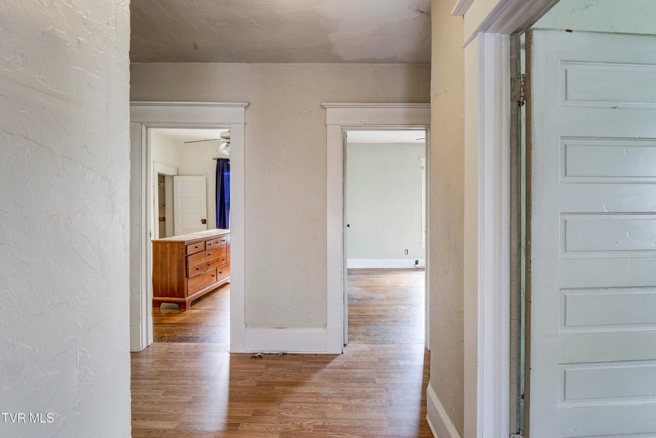 Photo #16: 124 Elm Avenue