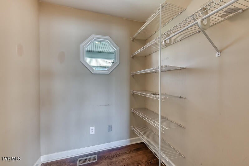 Photo #43: 8 University Place