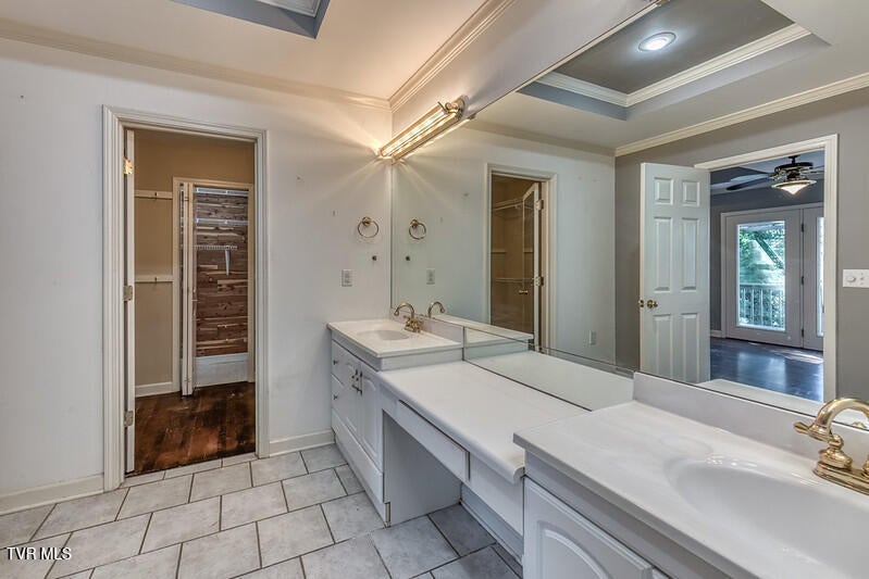 Photo #34: 8 University Place