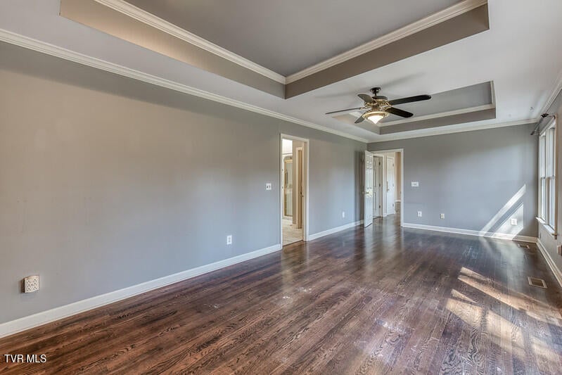 Photo #30: 8 University Place