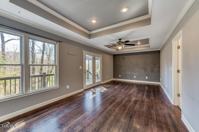 Photo #27: 8 University Place