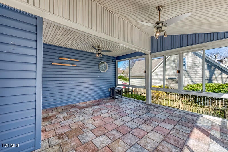 Photo #23: 8 University Place