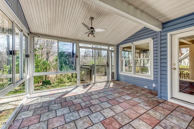 Photo #20: 8 University Place