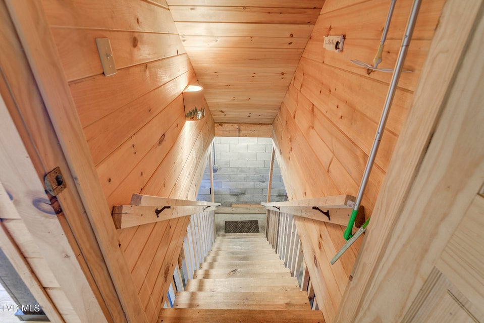 Photo #44: 522 Deer Haven Road