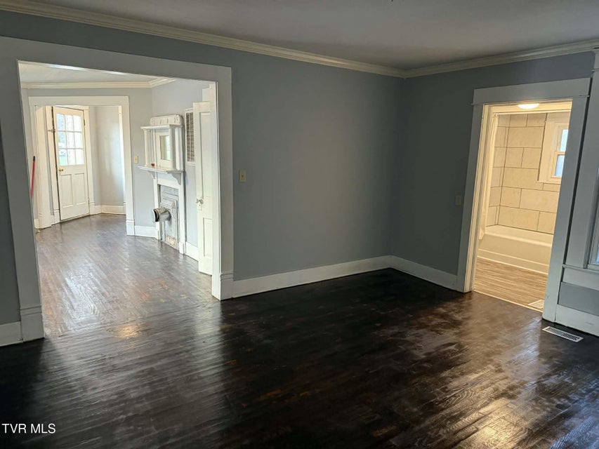 Photo #12: 620 Gilley Avenue