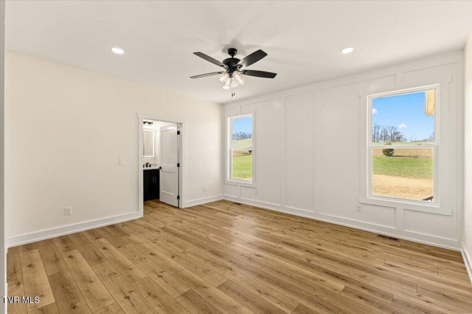 Photo #16: 314 Morey Hyder Road