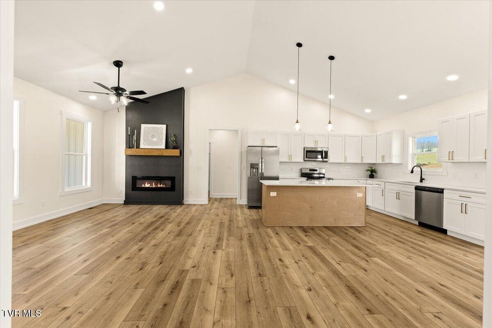 Photo #11: 314 Morey Hyder Road