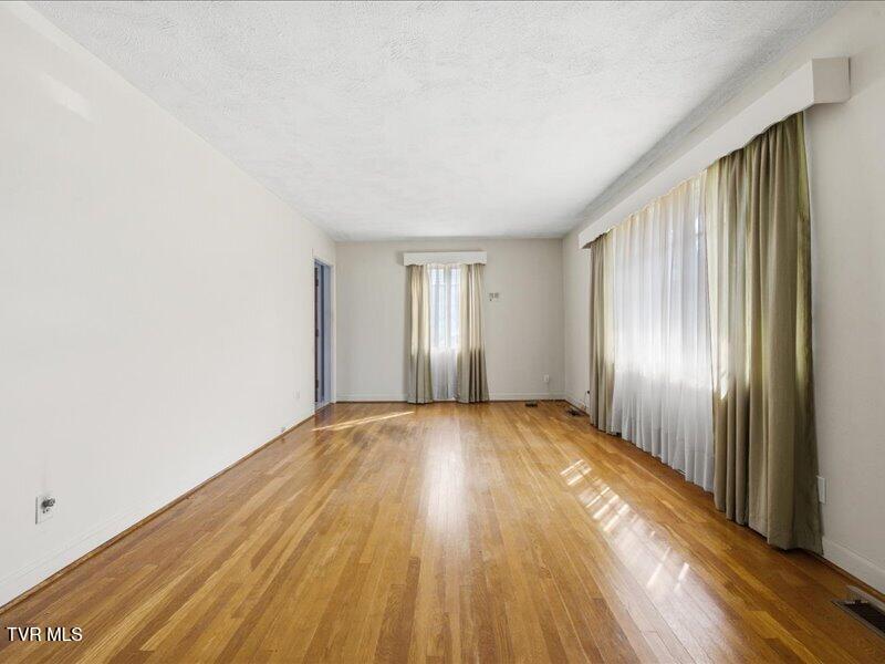 Photo #11: 313 Belmont Drive