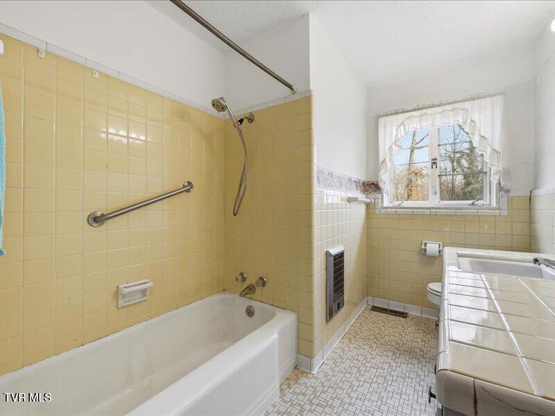 Photo #28: 313 Belmont Drive