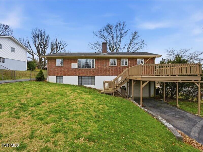 Photo #3: 313 Belmont Drive