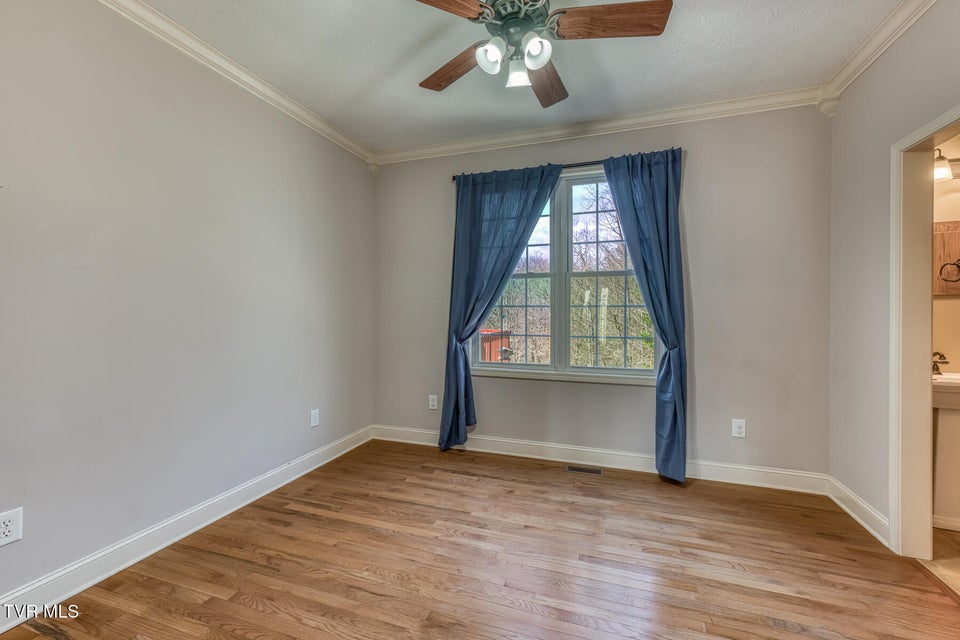 Photo #22: 107 Asher Court