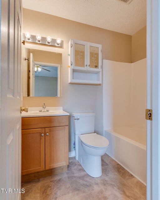 Photo #14: 659 Beaverview Drive