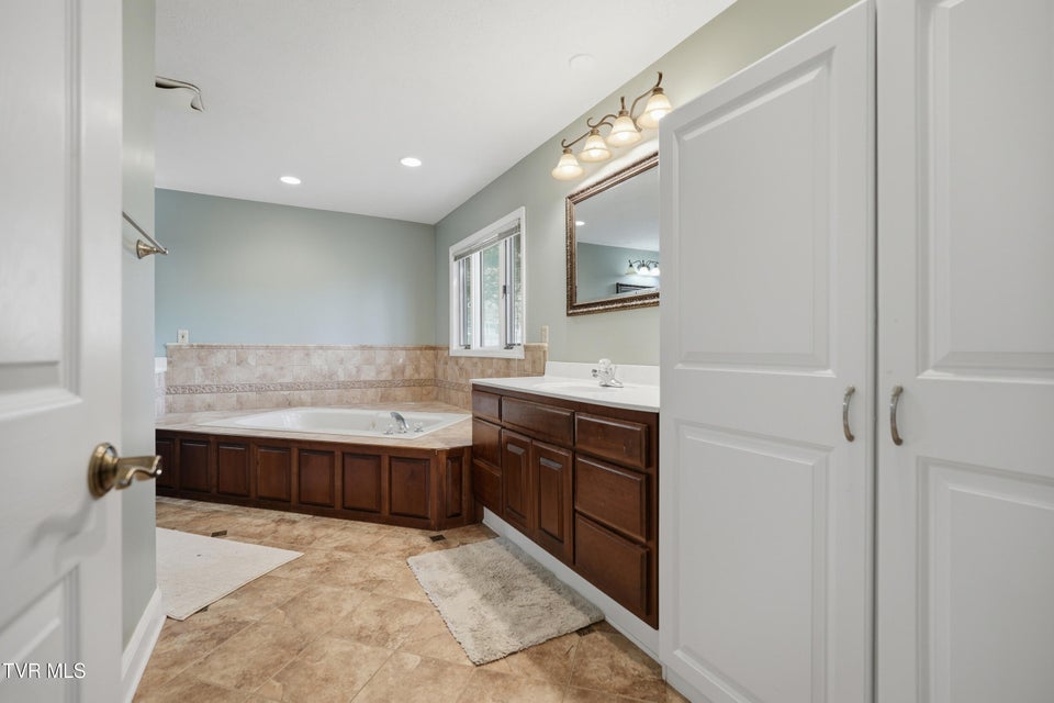 Photo #18: 2125 Heatherly Road