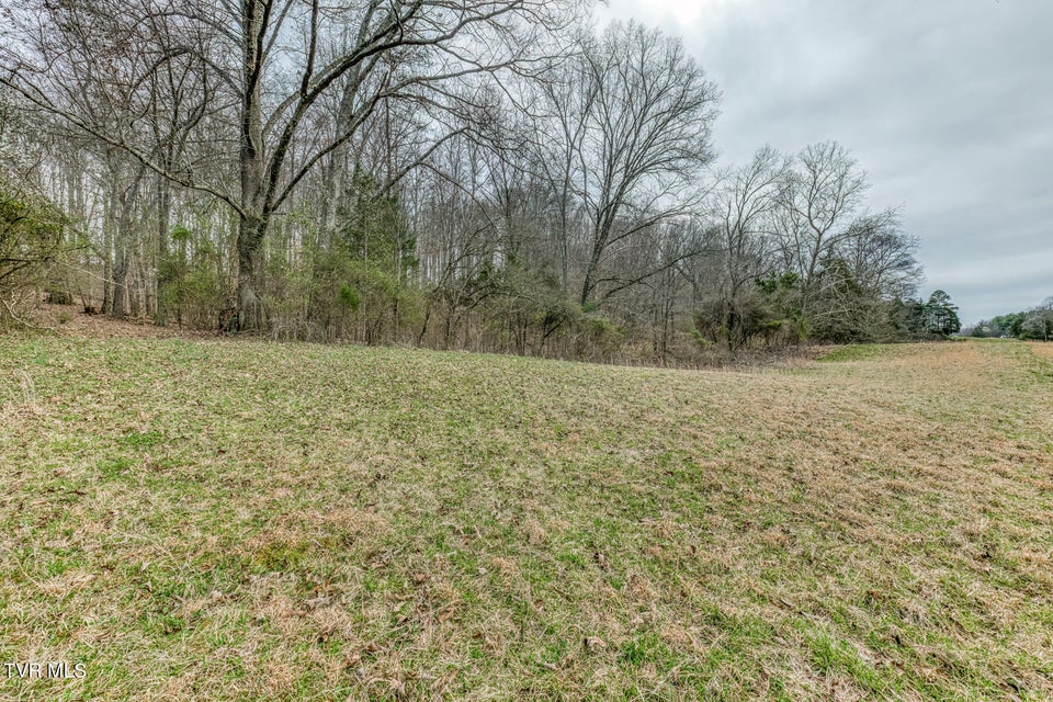 Photo #40: 756 Highway 75 