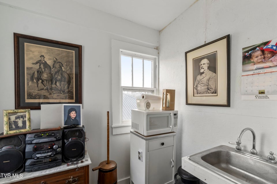 Photo #22: 301 Irish Street