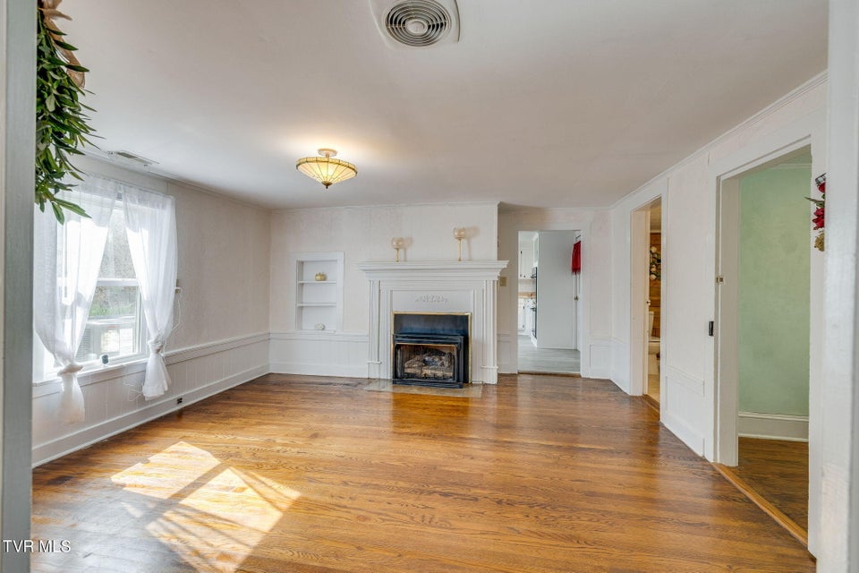 Photo #11: 1005 Old Snapps Ferry Road