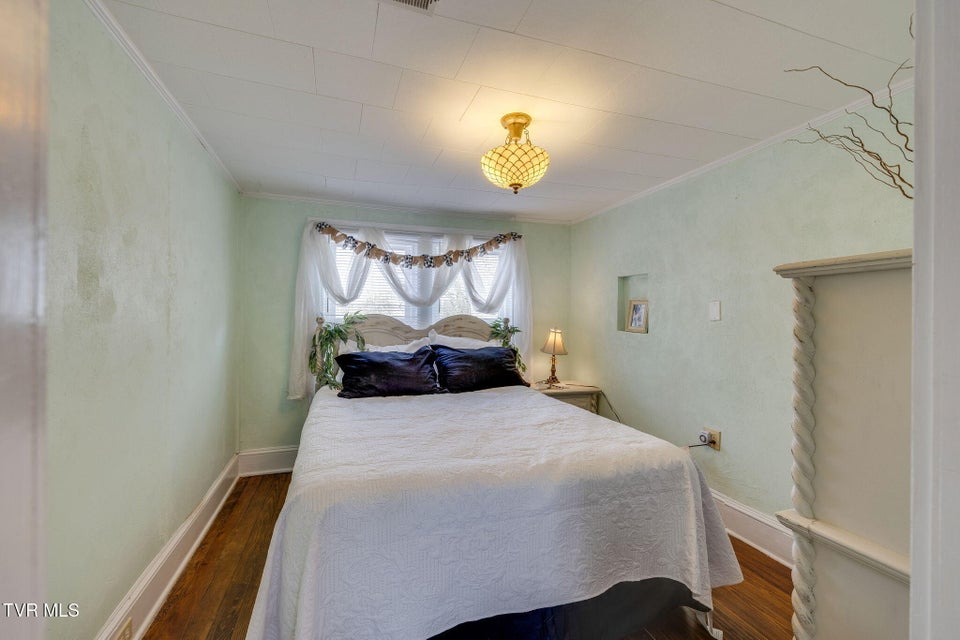 Photo #17: 1005 Old Snapps Ferry Road