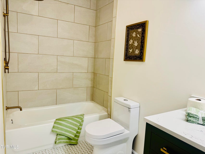 Photo #58: 2 Rovan Court