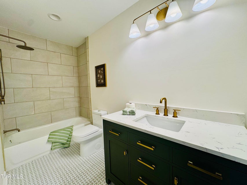 Photo #57: 2 Rovan Court