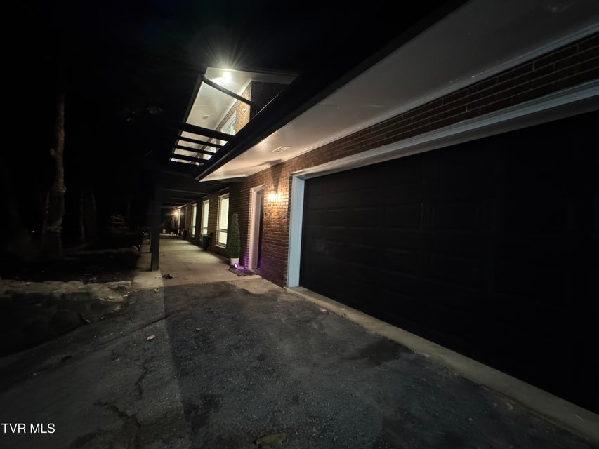 Photo #80: 2 Rovan Court