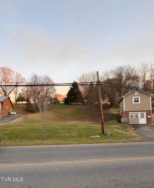 Photo #7: 112 Boone Street