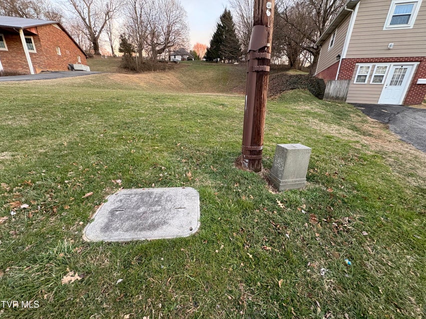 Photo #8: 112 Boone Street