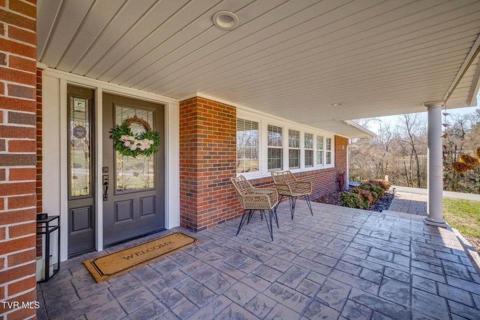 Photo #4: 315 Hillcrest Drive