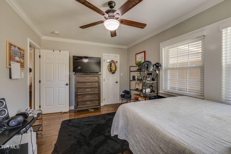 Photo #30: 315 Hillcrest Drive